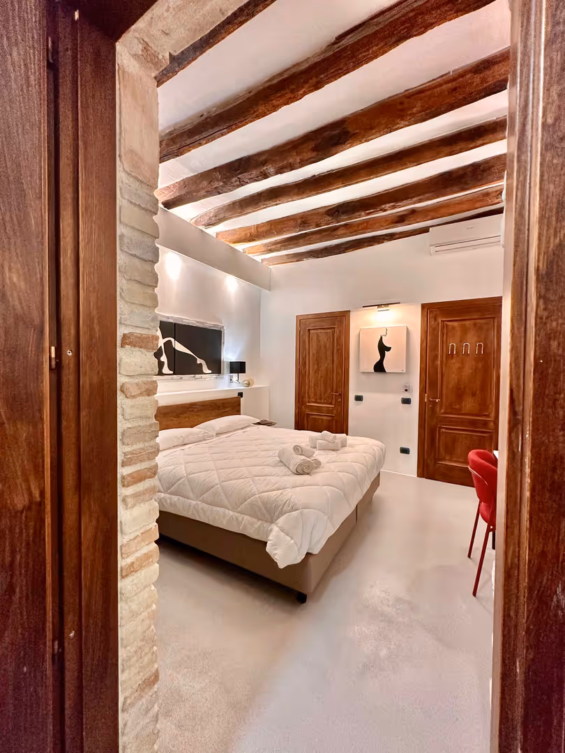 C&O Savoia Deluxe Rooms I