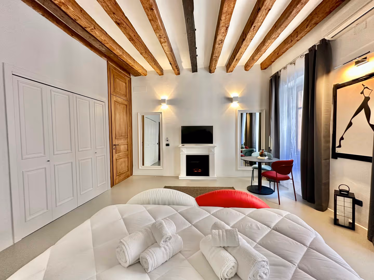 C&O Savoia Deluxe Rooms I