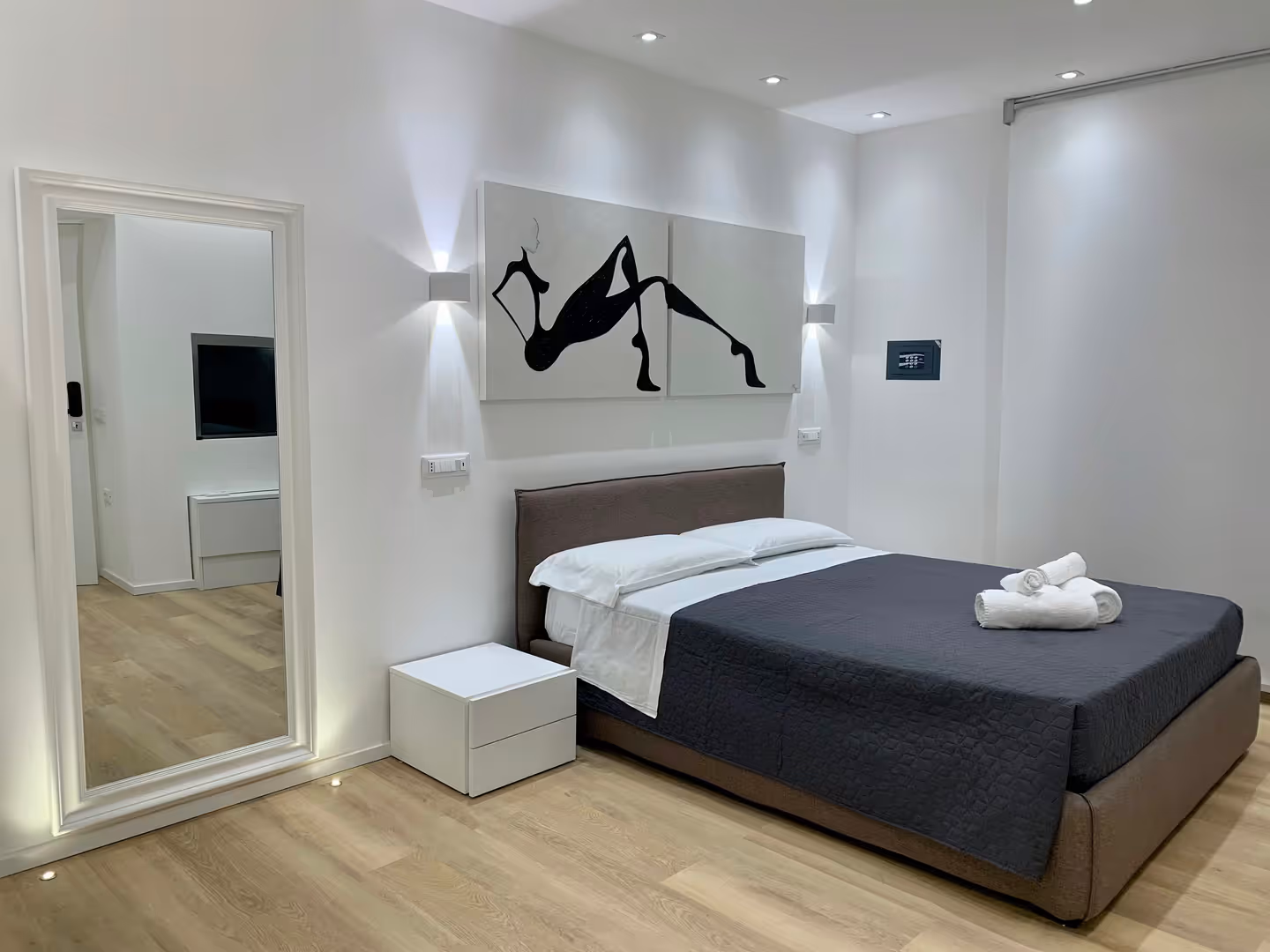 69bd73052e4db74a5231e885 abba rooms camera 1 copertina