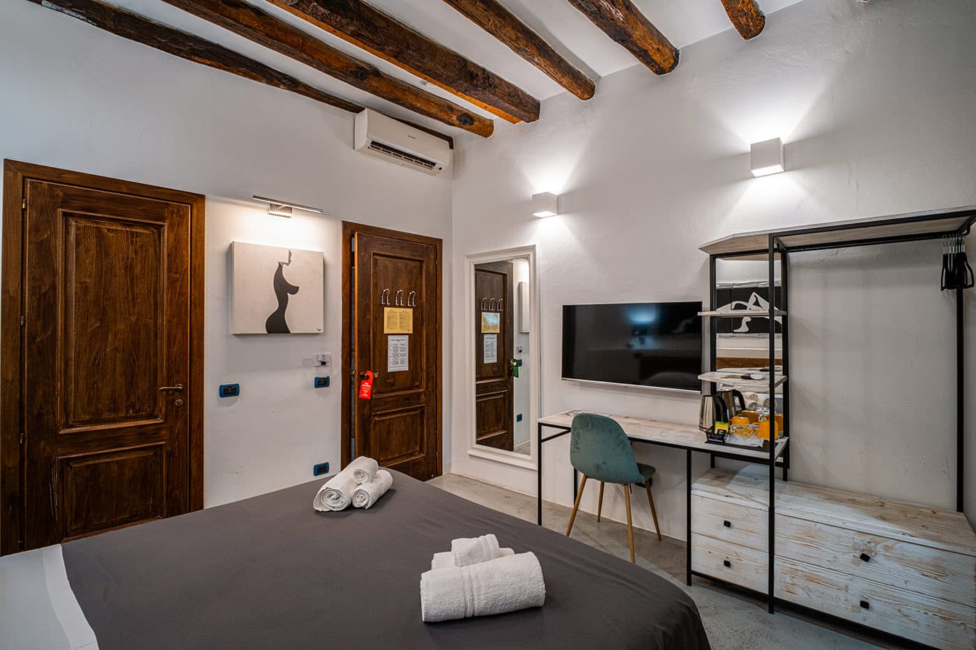 C&O Savoia Deluxe Rooms I